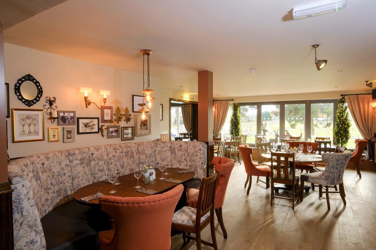 Bed and Breakfast The Saracens Head Stafford Exteriér fotografie