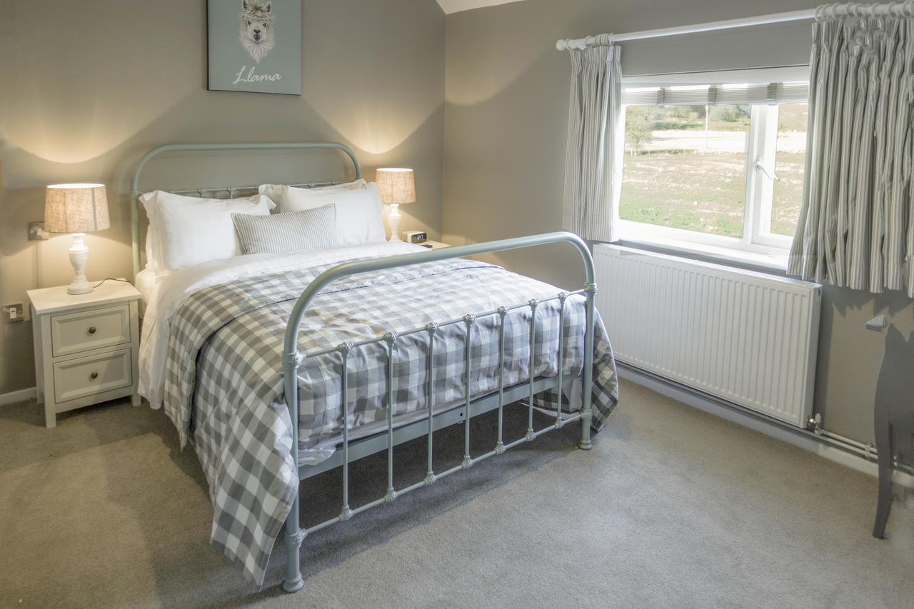 Bed and Breakfast The Saracens Head Stafford Exteriér fotografie